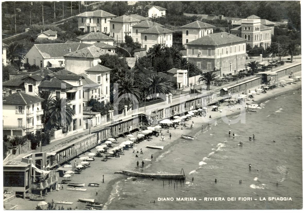 Cartolina originale da collezione 1950 DIANO MARINA IM Bagnanti alla Riviera dei Fiori Cartolina ANIMATA FG VG 1