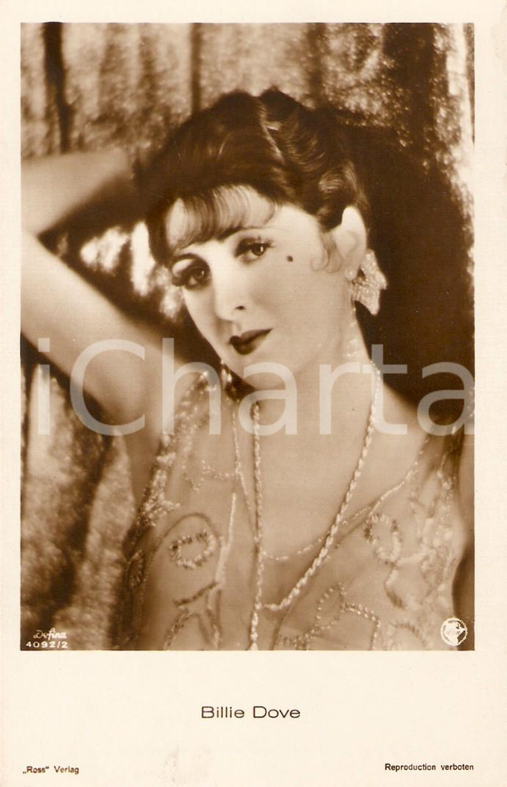 Cartolina originale da collezione 1930 ca CINEMA Actress Billie DOVE Portrait with necklace *Cartolina FP NV 1