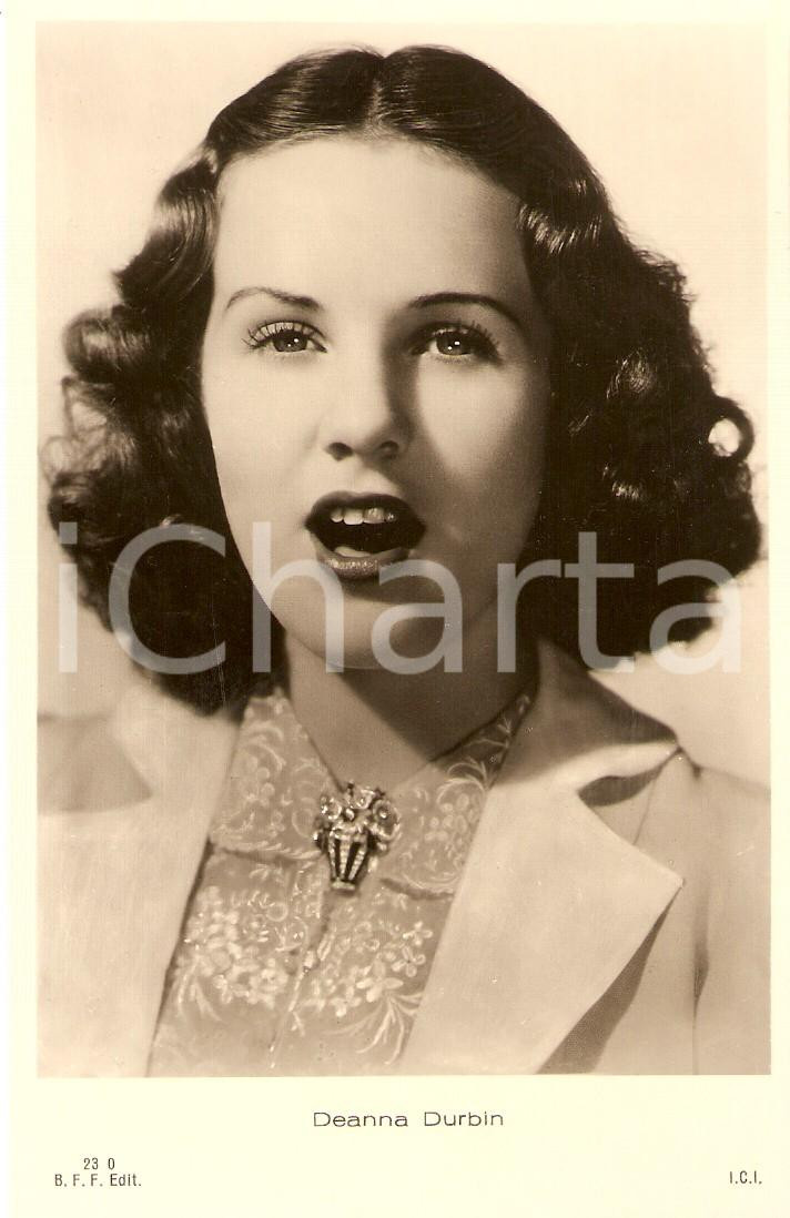 Cartolina originale da collezione 1940 ca CINEMA Actress Deanna DURBIN Portrait Cartolina FP NV 1