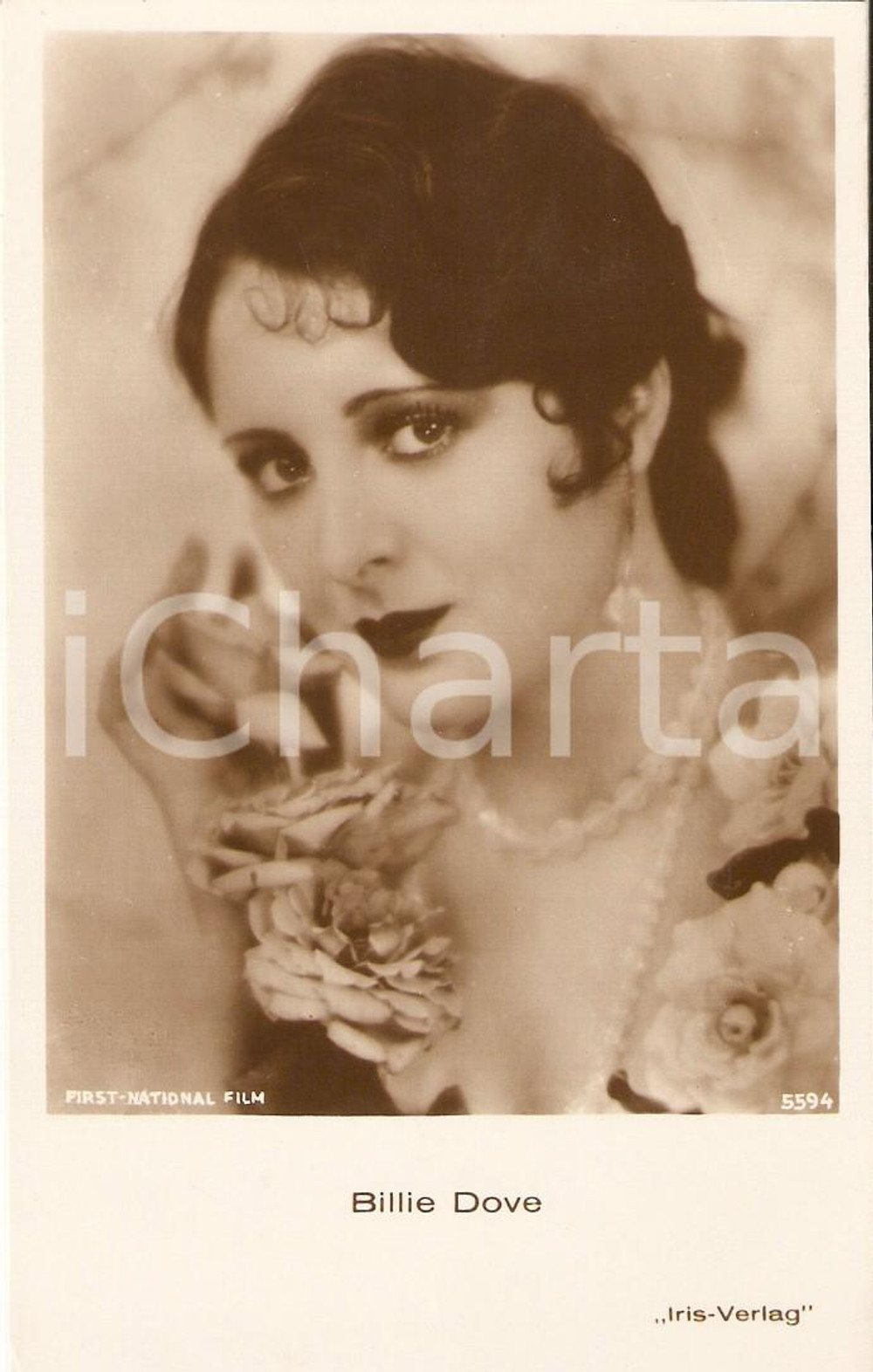 Cartolina originale da collezione 1925 ca CINEMA Actress Billie DOVE Portrait with pearl necklace *Cartolina FP NV 1