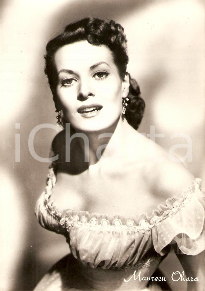 Cartolina originale da collezione 1955 ca CINEMA Maureen O HARA Ritratto fotografico attrice Cartolina FP NV 1
