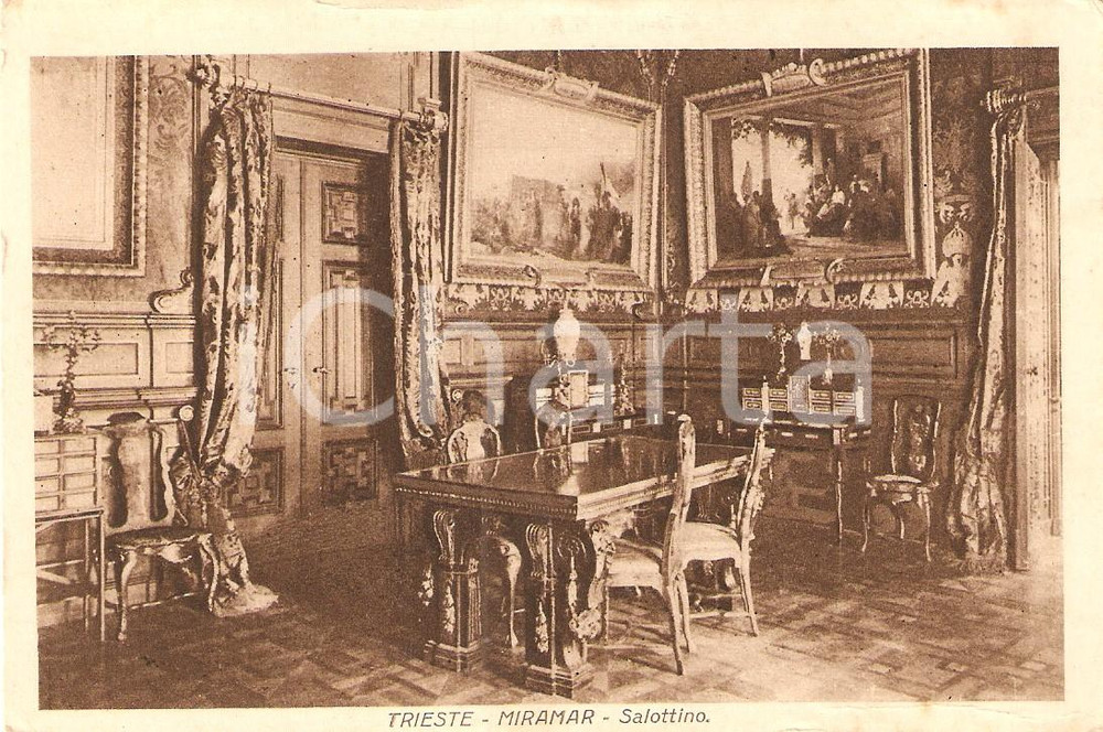 Cartolina originale da collezione 1930 ca TRIESTE Castello MIRAMAR  Interno con un salottino Cartolina FP NV 1