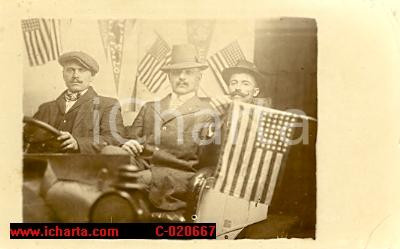 Cartolina originale da collezione 1900 ARCADE STUDIO BUFFALO N.Y. Amici guidano finta automobile Cartolina 1