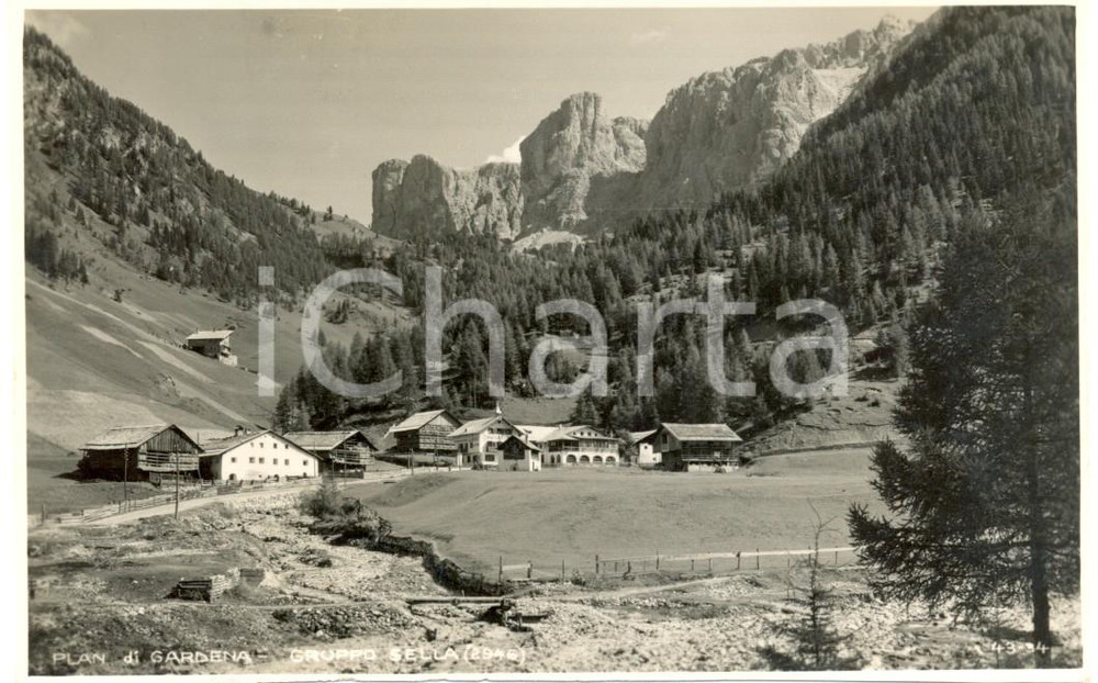Cartolina originale da collezione 1950 ca BOLZANO PLAN di GARDENA e il gruppo del SELLA Cartolina postale FP NV 1