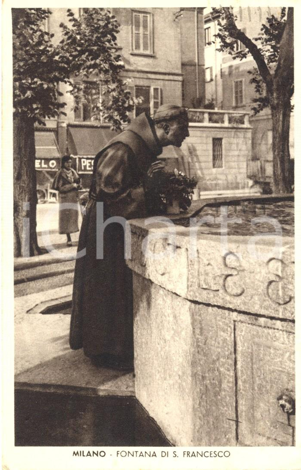 Cartolina originale da collezione 1935 MILANO Piazza SANT'ANGELO fontana di SAN FRANCESCO *Cartolina ANIMATA FP VG 1
