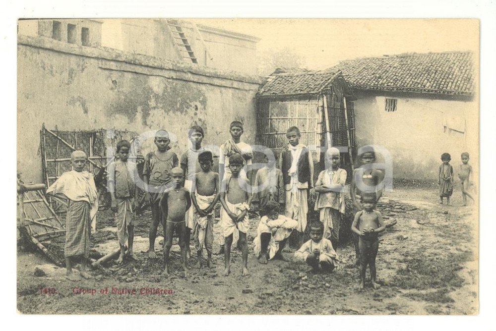 Cartolina originale da collezione 1930 ca INDIA Group of Native Children postcard FP NV 1