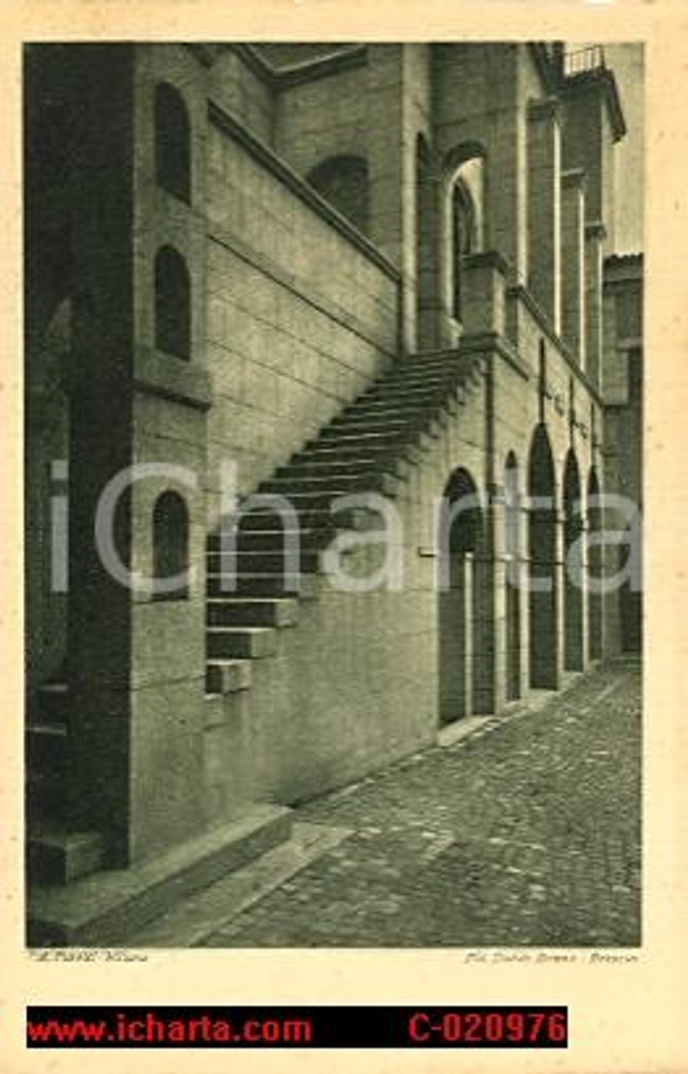 Cartolina originale da collezione 1940 VITTORIALE GARDONE RIVIERA Scala Esterna dello Schifamondo *Cartolina FP NV 1