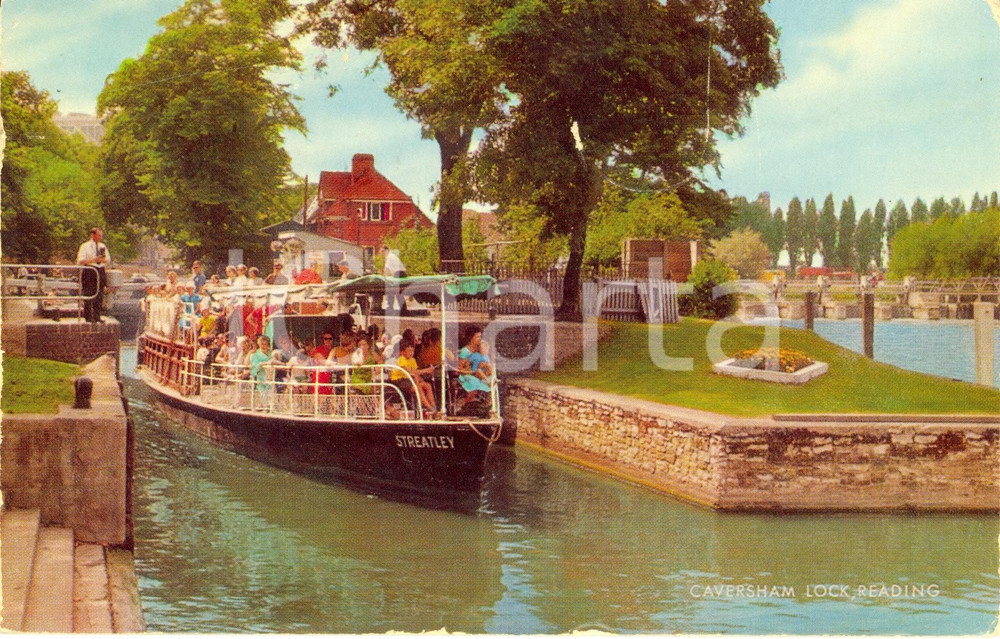 Cartolina originale da collezione 1976 READING (REGNO UNITO) Veduta di CAVERSHAM LOCK *Cartolina FP VG 1