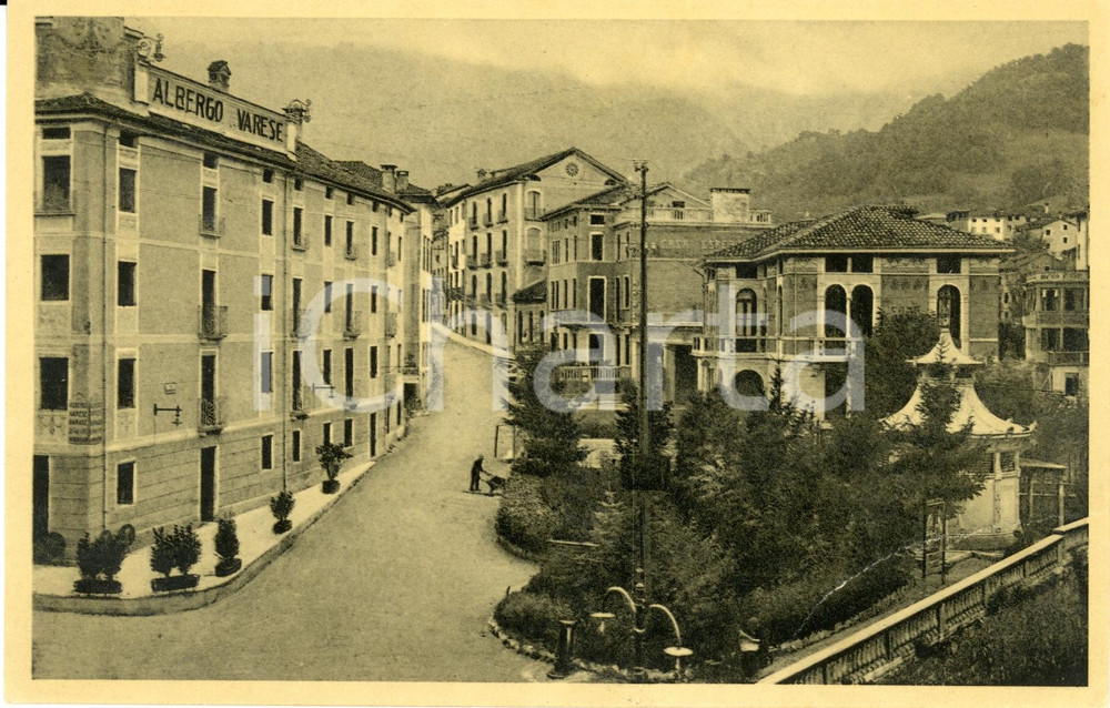 Cartolina originale da collezione 1940 ca RECOARO TERME VI Viale REGINA MARGHERITA Albergo Varese Cartolina NV 1