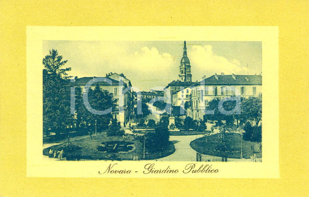 Cartolina originale da collezione 1930 ca NOVARA Veduta del GIARDINO PUBBLICO Cartolina ANIMATA FP NV 1