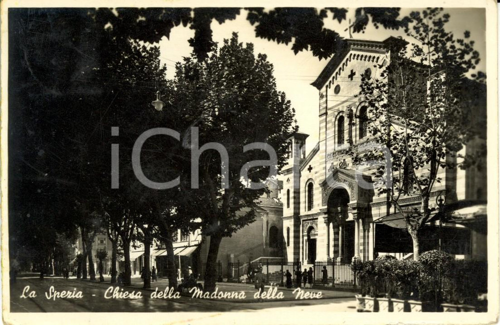 Cartolina originale da collezione 1942 LA SPEZIA Facciata della chiesa della MADONNA DELLA NEVE *ANIMATA FP VG 1