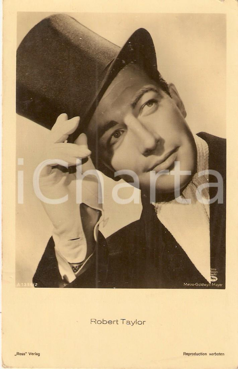 Cartolina originale da collezione 1935 ca CINEMA Attore Robert TAYLOR Ritratto con cilindro *Cartolina FP NV 1