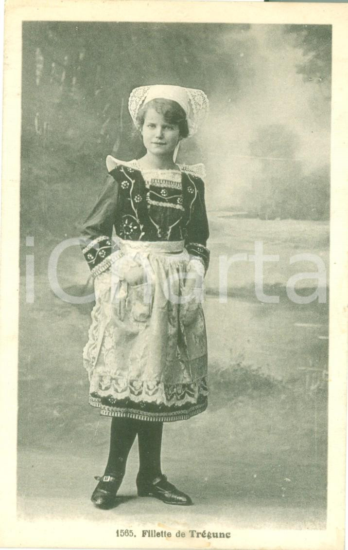 Cartolina originale da collezione 1930 ca TREGUNC F Giovane ragazza in costume tradizionale Cartolina FP NV 1