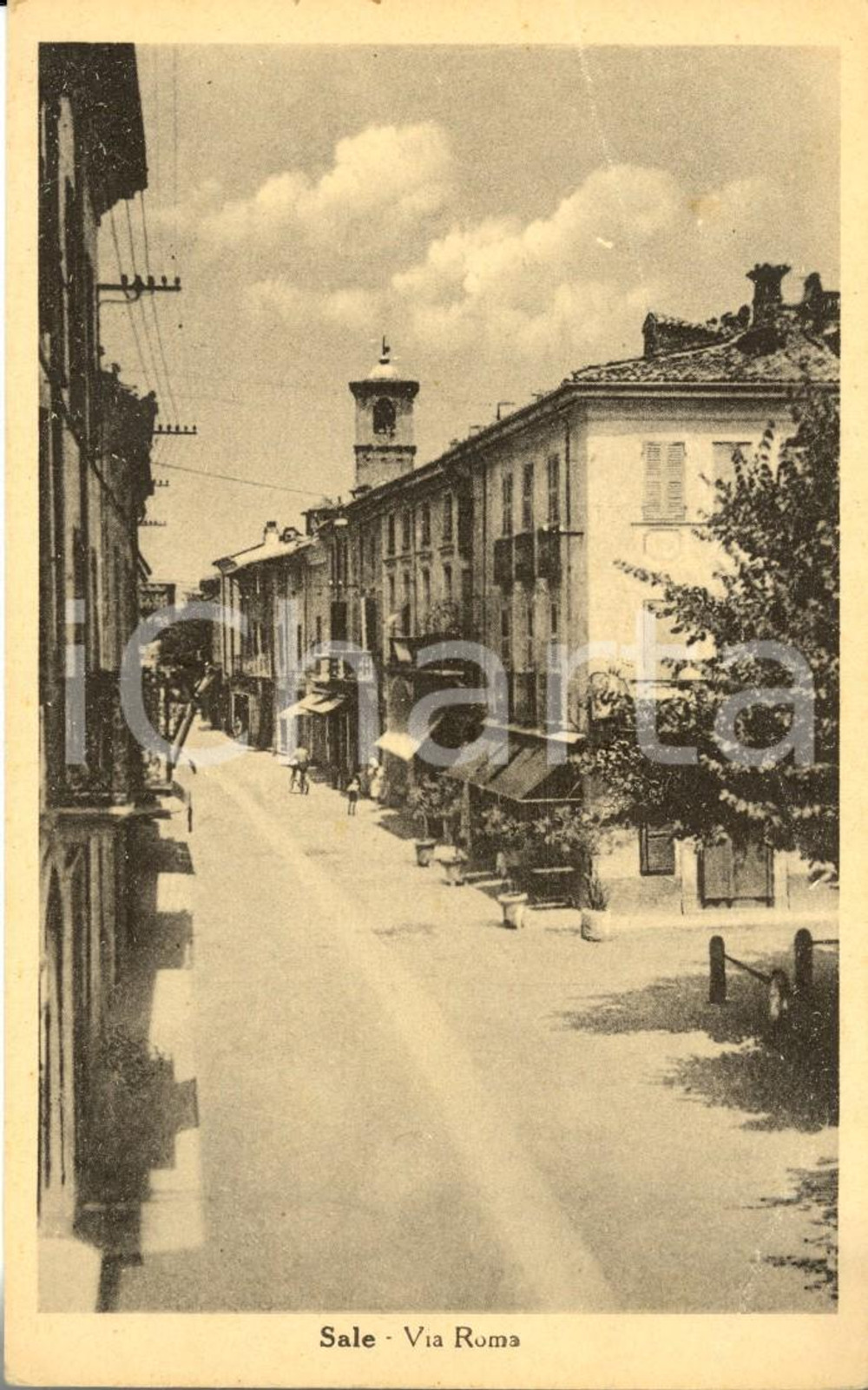 Cartolina originale da collezione 1930 ca SALE (AL) Scorcio di Via ROMA con campanile *Cartolina DANNEGGIATA FP NV 1