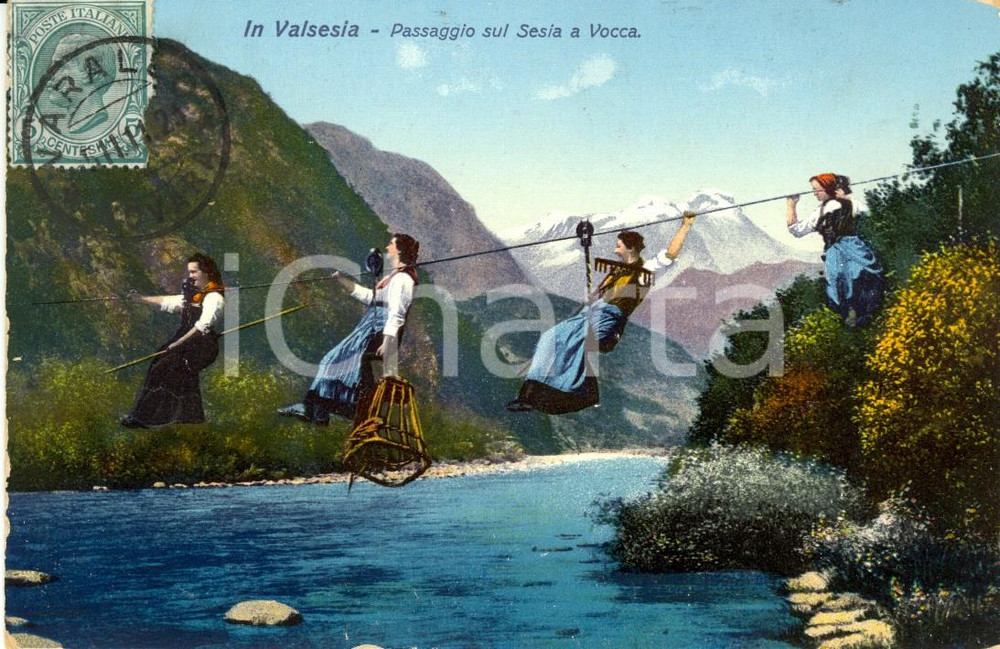 Cartolina originale da collezione 1911 VOCCA (VC) Contadine attraversano SESIA con funivia *Cartolina FP VG 1