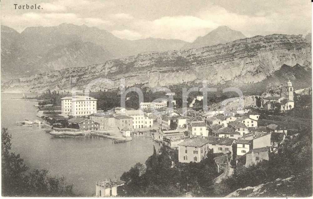 Cartolina originale da collezione 1930 ca NAGO TORBOLE TN Panorama con scorcio Lago di GARDA Cartolina FP NV 1