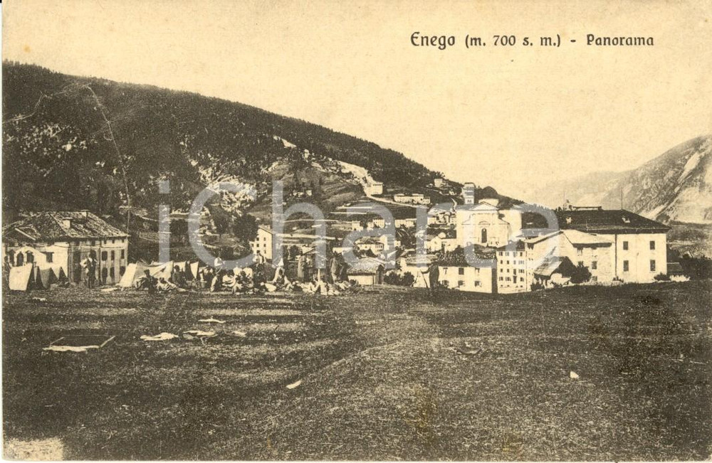 Cartolina originale da collezione 1918 ENEGO VI WW1 Accampamento di fanteria fuori dal paese Cartolina FP NV 1