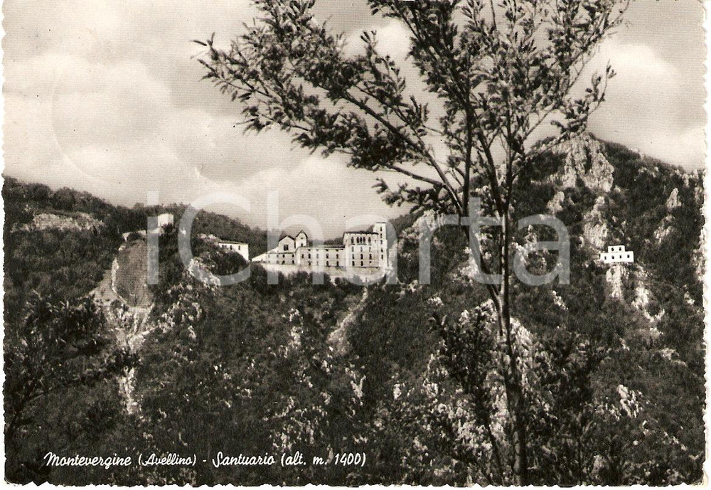 Cartolina originale da collezione 1953 MERCOGLIANO AV Monastero di MONTEVERGINE sulla rupe Cartolina FG VG 1