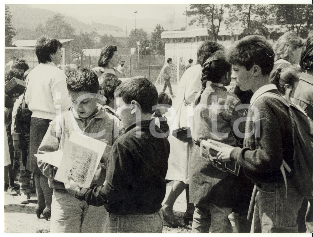 Fotografia d epoca originale 1987 RONCO SCRIVIA Manifestazione difesa civile  AttivitÃ  ludiche Foto VINTAGE 1