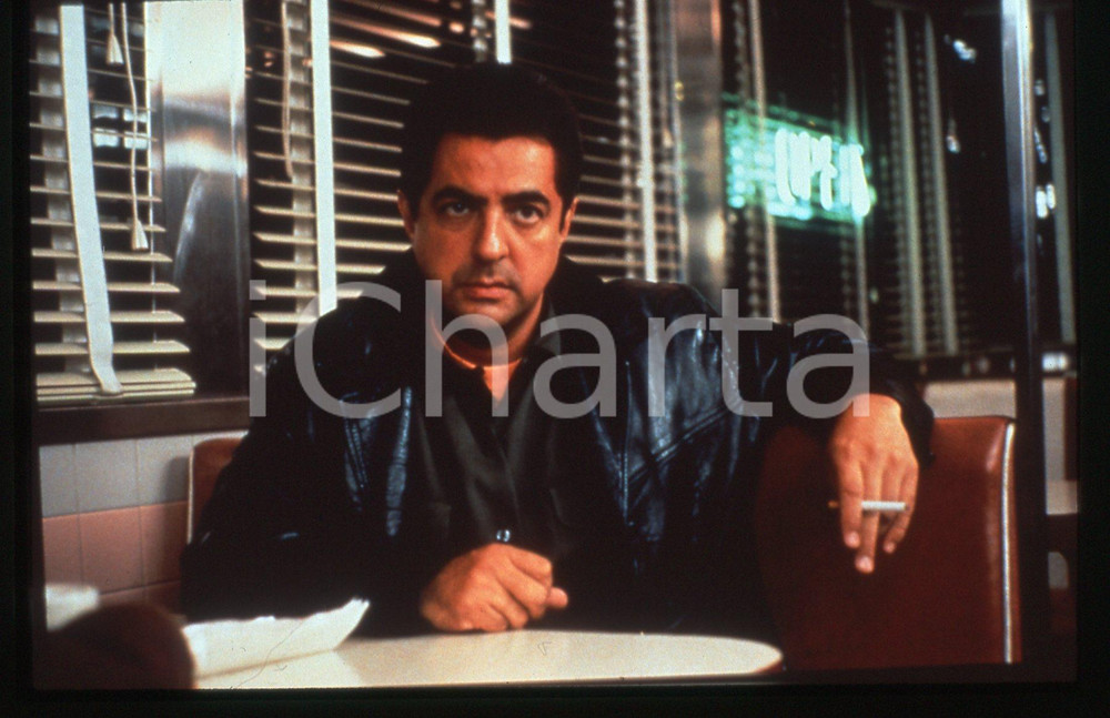 35mm vintage slide* 1991 HOMICIDE Joe MANTEGNA in una scena del film