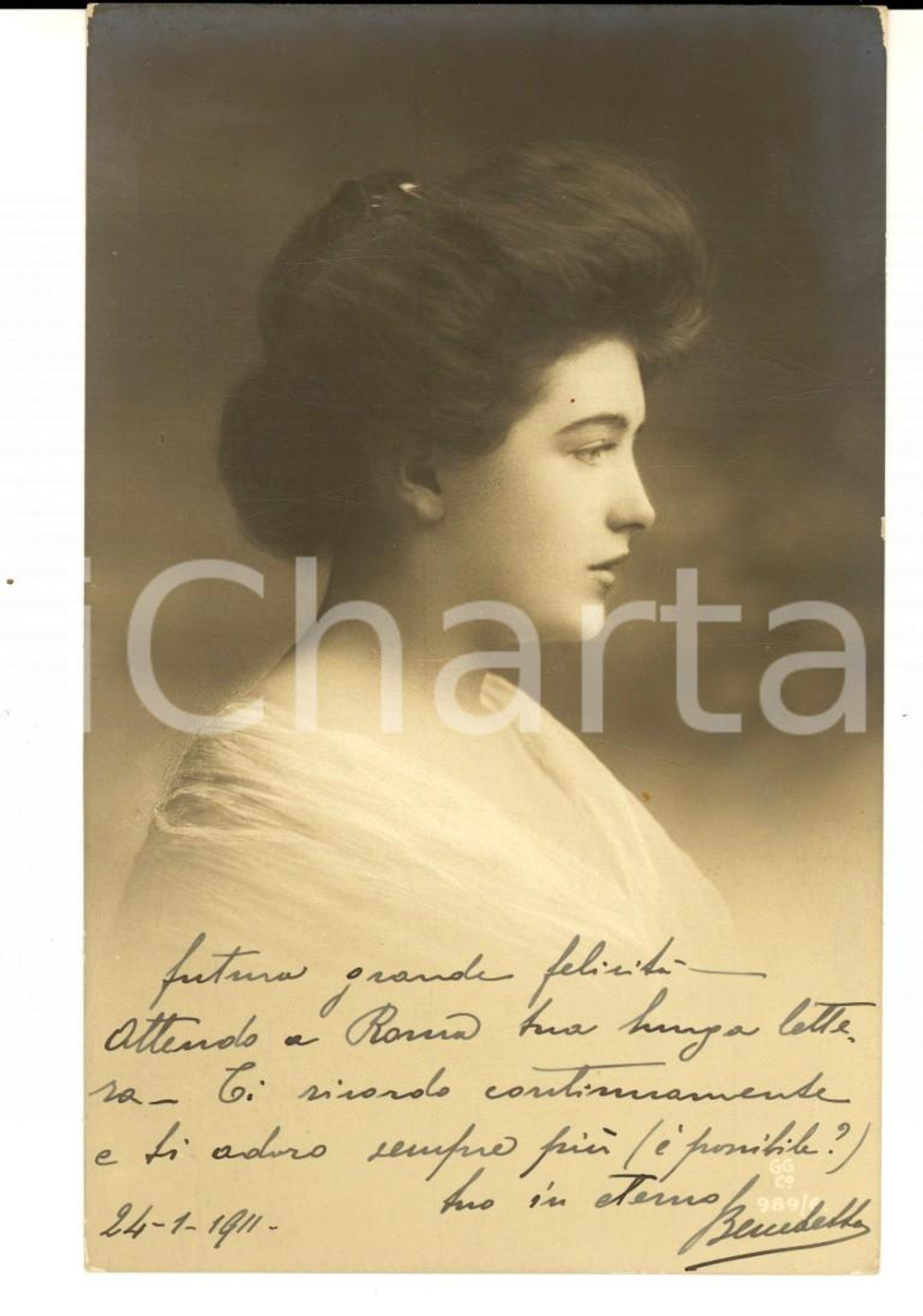 Cartolina originale da collezione 1911 COSTUME Giovane donna con scialle bianco *Cartolina VINTAGE ing. BONELLI 1