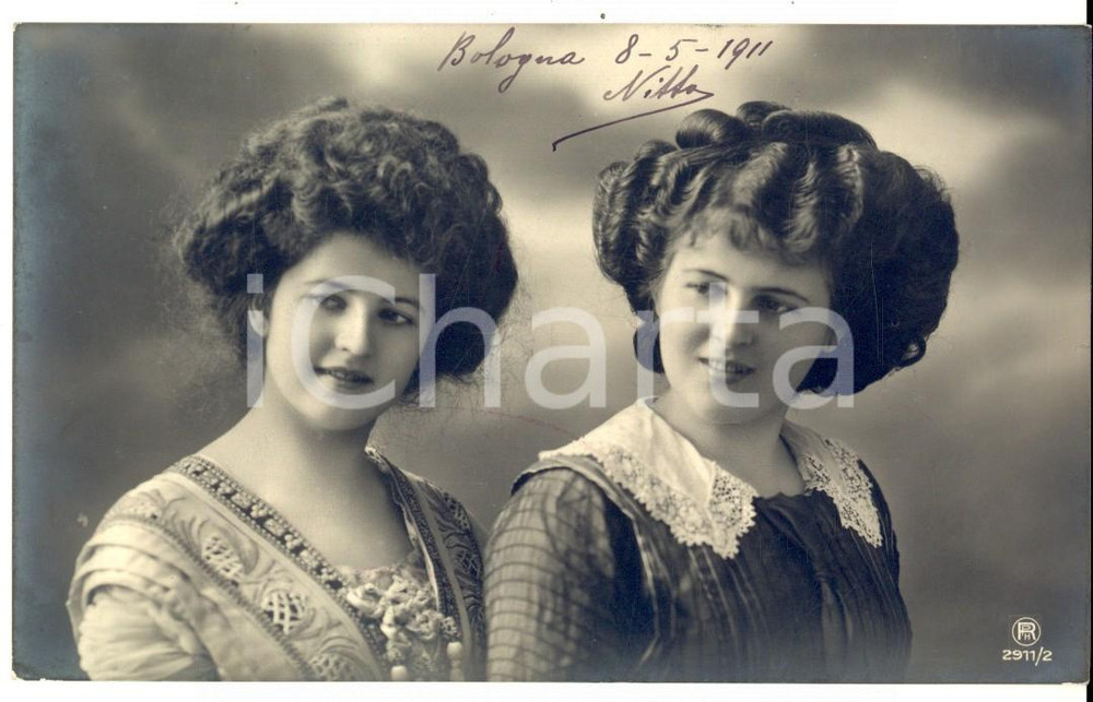 Cartolina originale da collezione 1911 BOLOGNA Una coppia di giovani donne Cartolina ing. Benedetto BONELLI 1