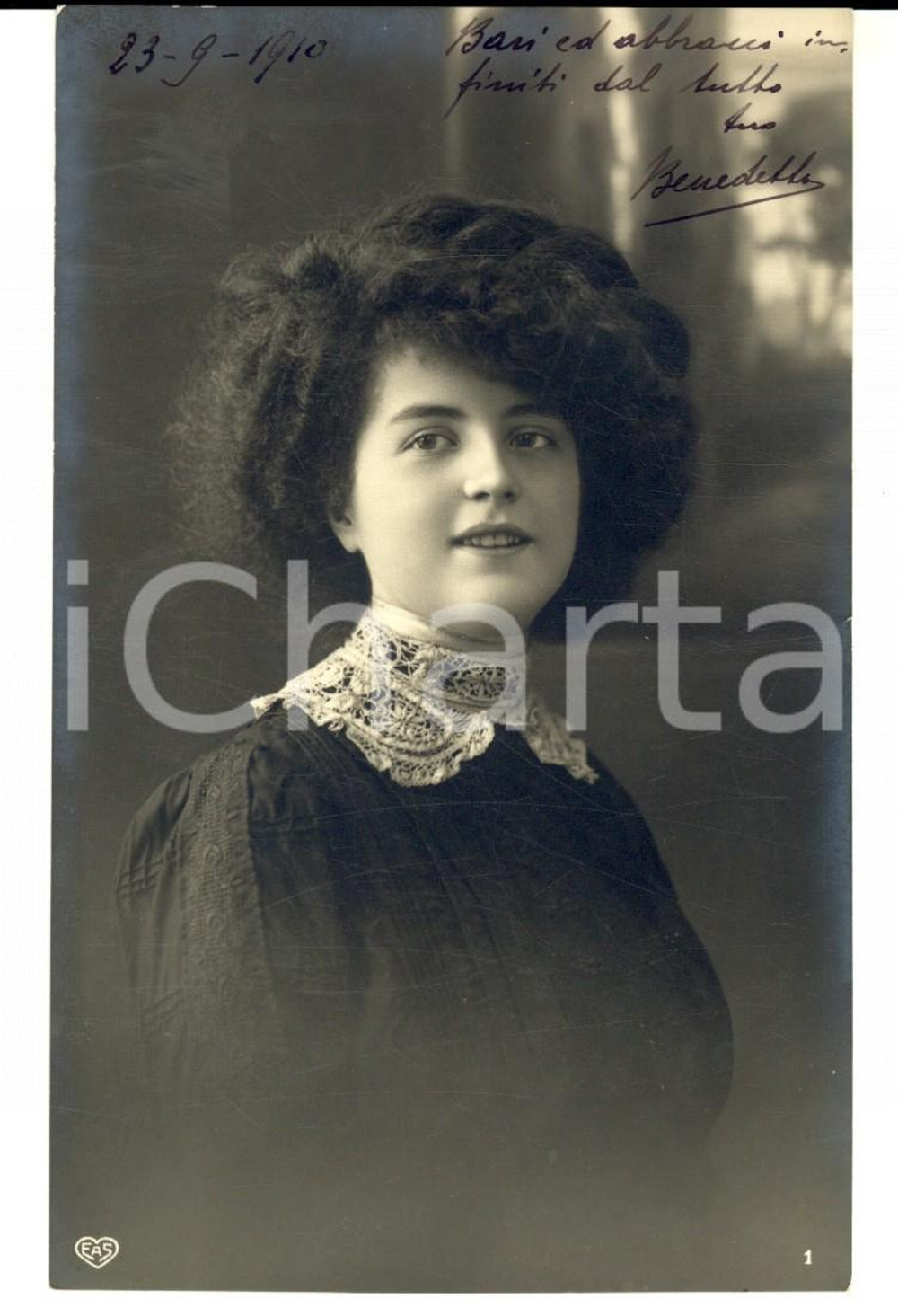 Cartolina originale da collezione 1910 MILANO Giovane donna con colletto di pizzo *Cartolina VINTAGE ing. BONELLI 1