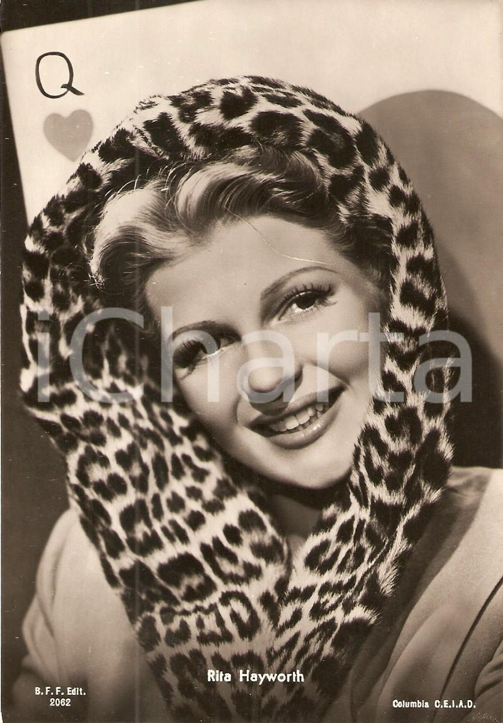 Cartolina originale da collezione 1950 ca CINEMA Rita HAYWORTH Regina di cuori con foulard maculato *Cartolina FG 1