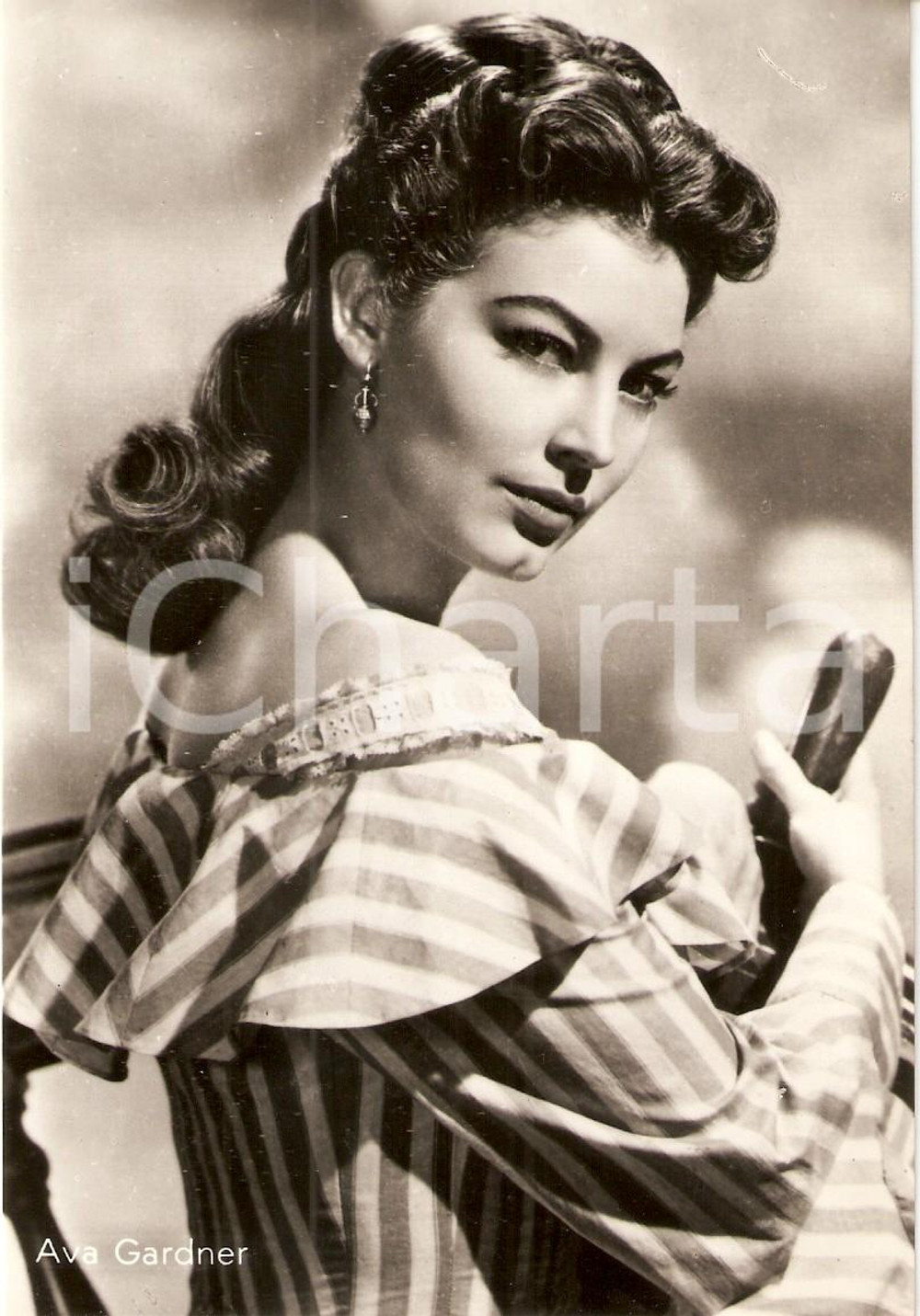 Cartolina originale da collezione 1950 ca CINEMA Attrice Ava GARDNER Ritratto *Cartolina FG NV 1