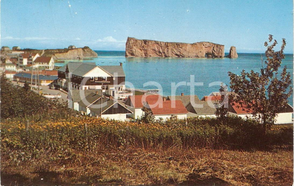 Cartolina originale da collezione 1960 ca PERCE  QUEBEC Percé Rock viewed from the village Cartolina FP NV 1