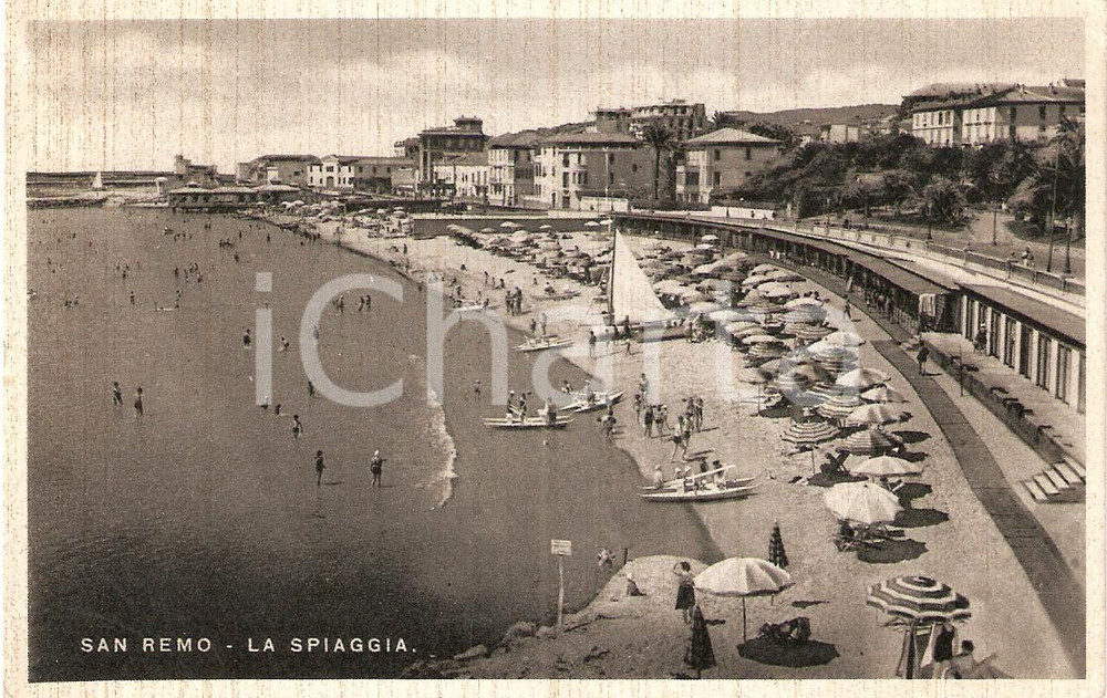 Cartolina originale da collezione 1938 SANREMO IM La spiaggia affollata Cartolina ANIMATA FP NV 1