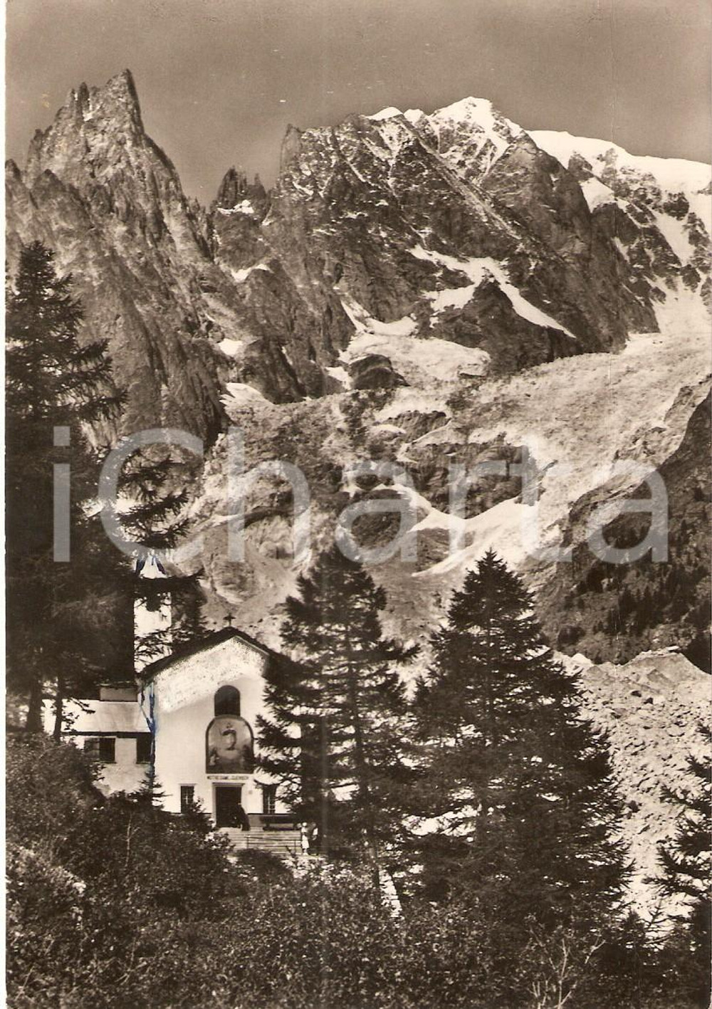 Cartolina originale da collezione 1950 ca COURMAYEUR (AO) Santuario NOTRE DAME DE LA GUERISON e Monte BIANCO FG VG 1
