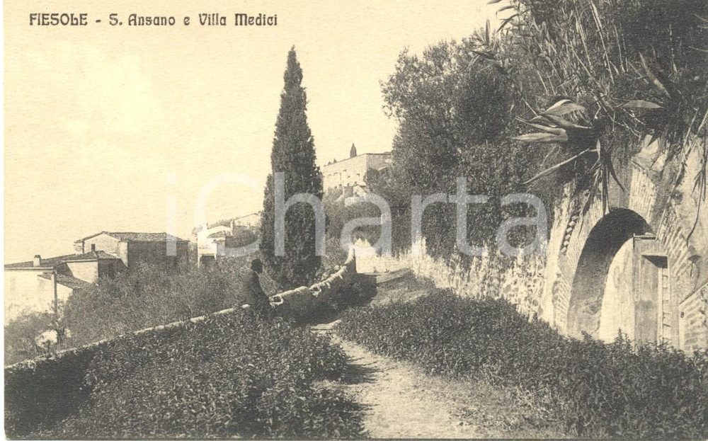 Cartolina originale da collezione 1920 ca FIESOLE (FI) Oratorio di SANT'ANSANO e Villa MEDICI Cartolina ANIMATA FP 1