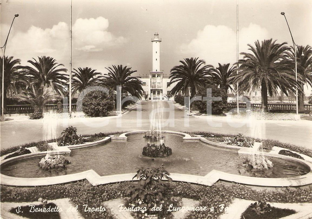 Cartolina originale da collezione 1955 ca SAN BENEDETTO DEL TRONTO (AP) Faro e Fontana del Lungomare *Cartolina FG 1
