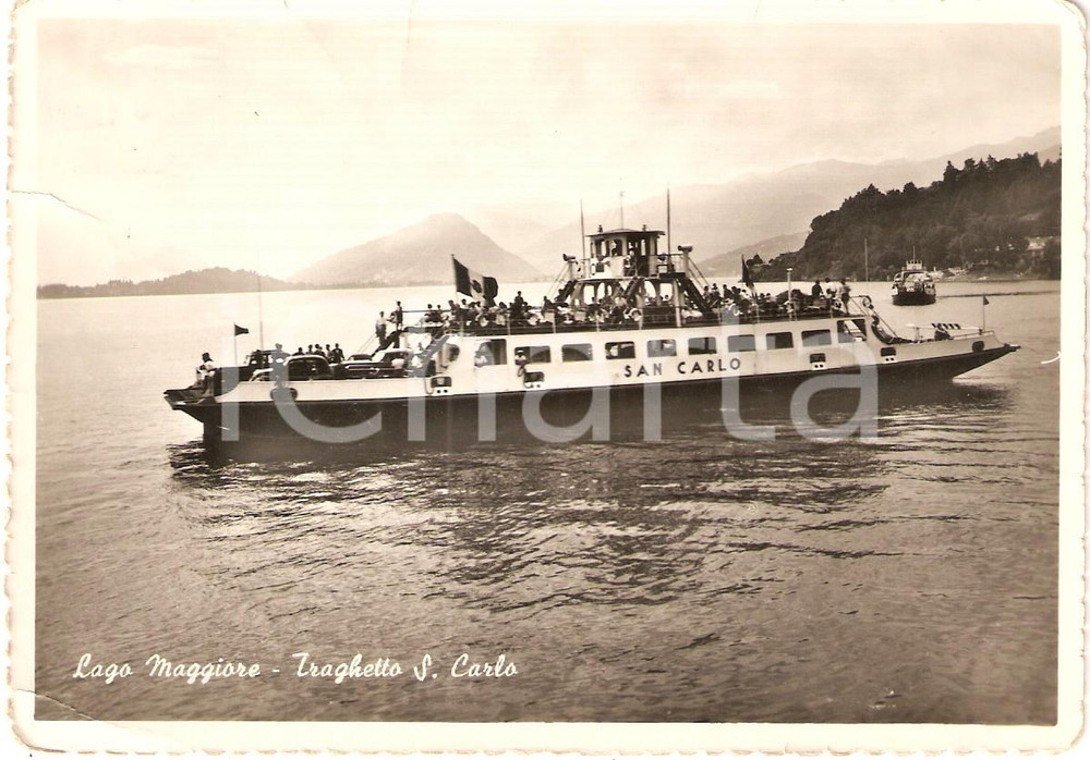 Cartolina originale da collezione 1950 ca LAGO MAGGIORE Passeggeri a bordo del traghetto SAN CARLO Cartolina FG VG 1