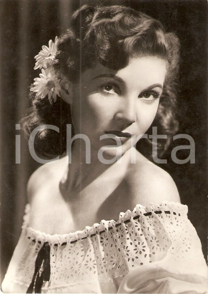Cartolina originale da collezione 1950 ca Janette DAVIS American pop singer  Flowers Postcard 1