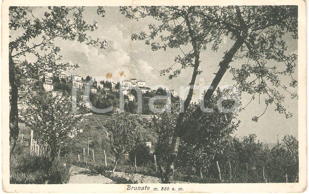 Cartolina originale da collezione 1930 ca BRUNATE (CO) Panorama del paese *Cartolina FP NV DANNEGGIATA 1