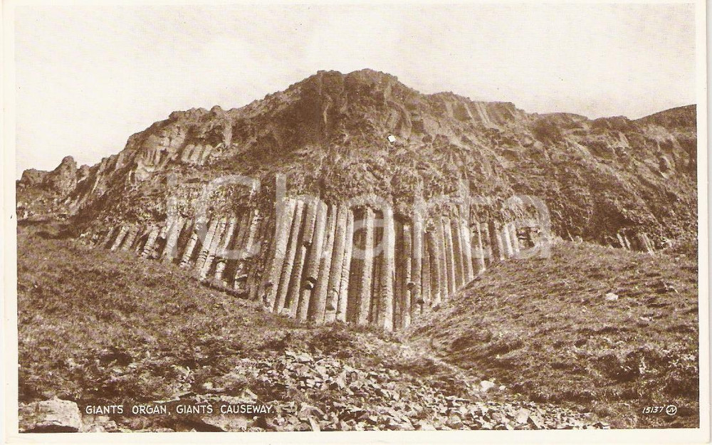 Cartolina originale da collezione 1915 ca BUSHMILLS NORTHERN IRELAND Giants organ at GIANT S CAUSEWAY Cartolina 1