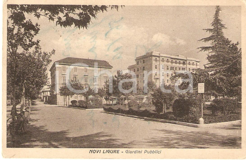 Cartolina originale da collezione 1934 NOVI LIGURE AL Giardini pubblici Cartolina ANIMATA FP VG 1