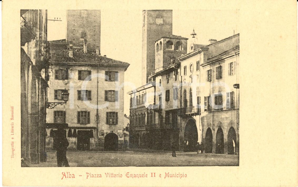 Cartolina originale da collezione 1900 ca ALBA (CN) Piazza VITTORIO EMANUELE II con il municipio *ANIMATA FP NV 1