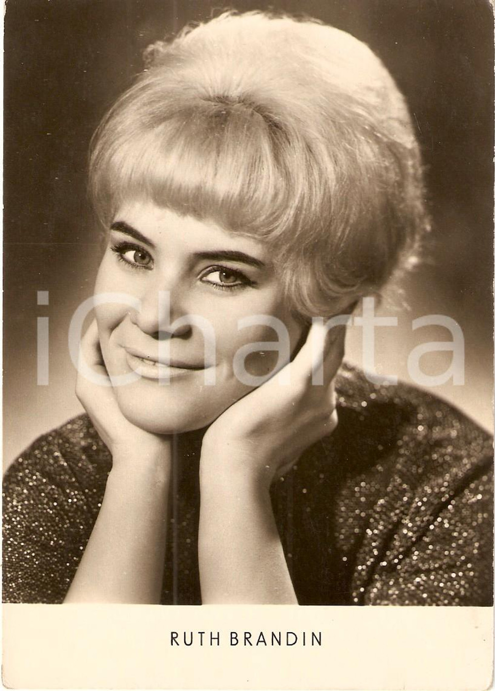 Cartolina originale da collezione 1960 ca MUSICA Ruth BRANDIN Ritratto della cantante Cartolina FG NV 1