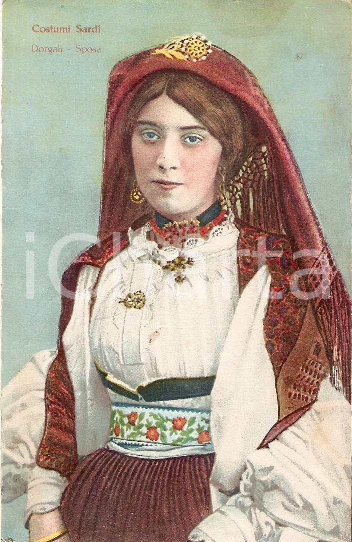 Cartolina originale da collezione 1920 circa DORGALI NU Donna in costume tradizionale Cartolina postale FP NV 1