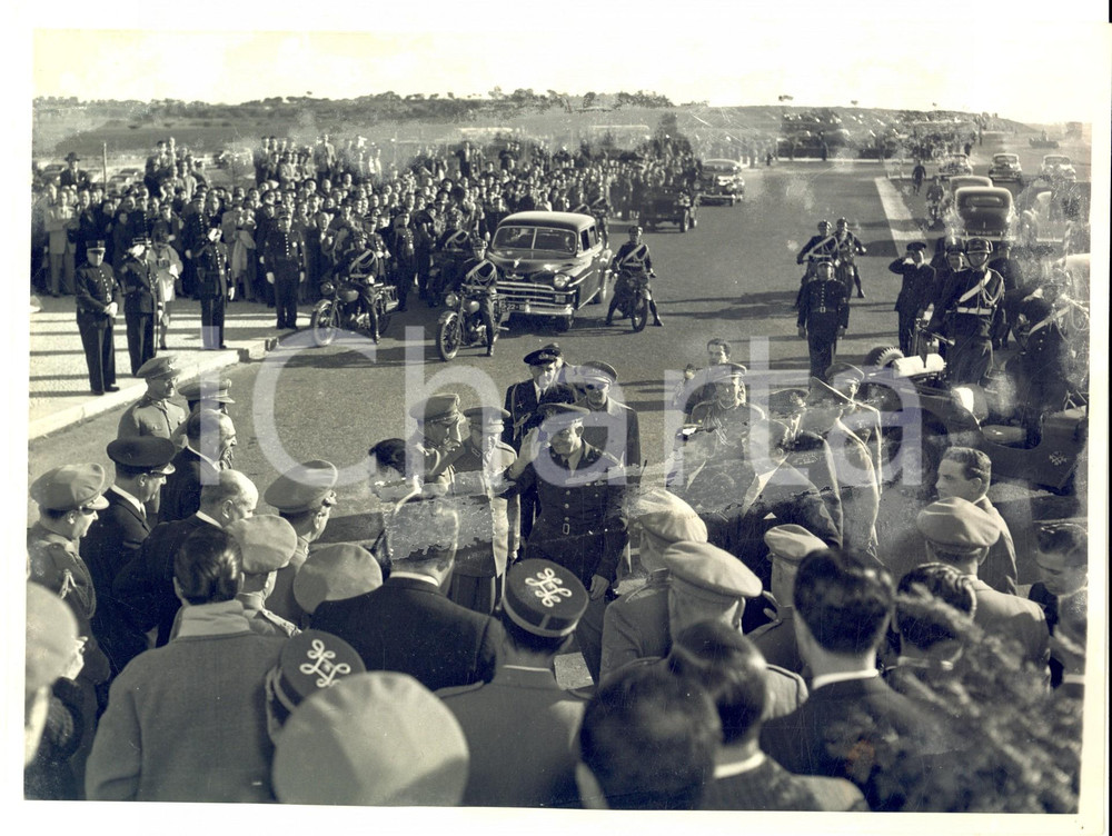 Fotografia d epoca originale 1960 LISBONA Dwight EISENHOWER e Fernando DOS SANTOS COSTA Foto DANNEGGIATA 1