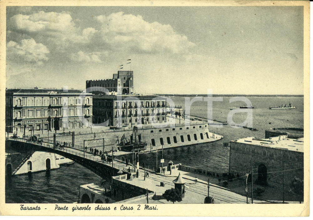 Cartolina originale da collezione 1948 TARANTO Ponte girevole chiuso e Corso due Mari *Cartolina postale FG VG 1