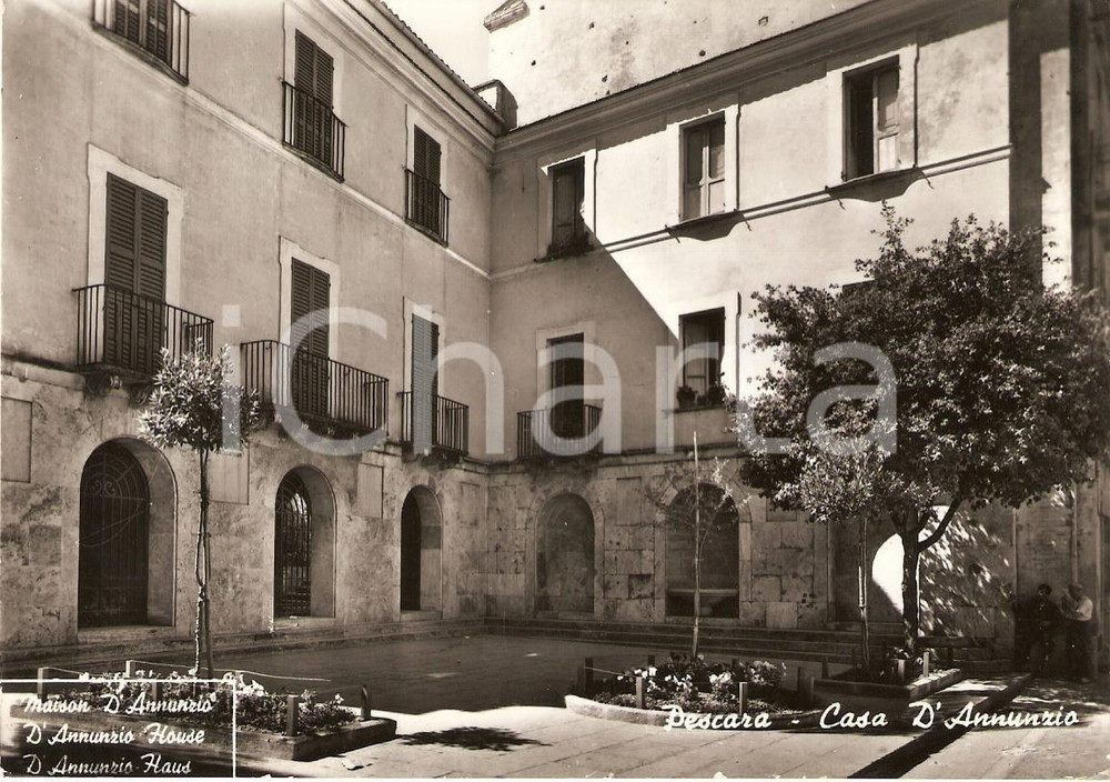Cartolina originale da collezione 1950 ca PESCARA Panorama Casa natale Gabriele D ANNUNZIO Animata Cartolina FG 1