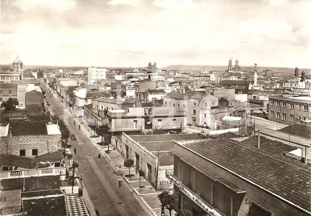Cartolina originale da collezione 1967 ALTAMURA (BA) Veduta aerea della cittÃ  ANIMATA *Cartolina FG VG 1