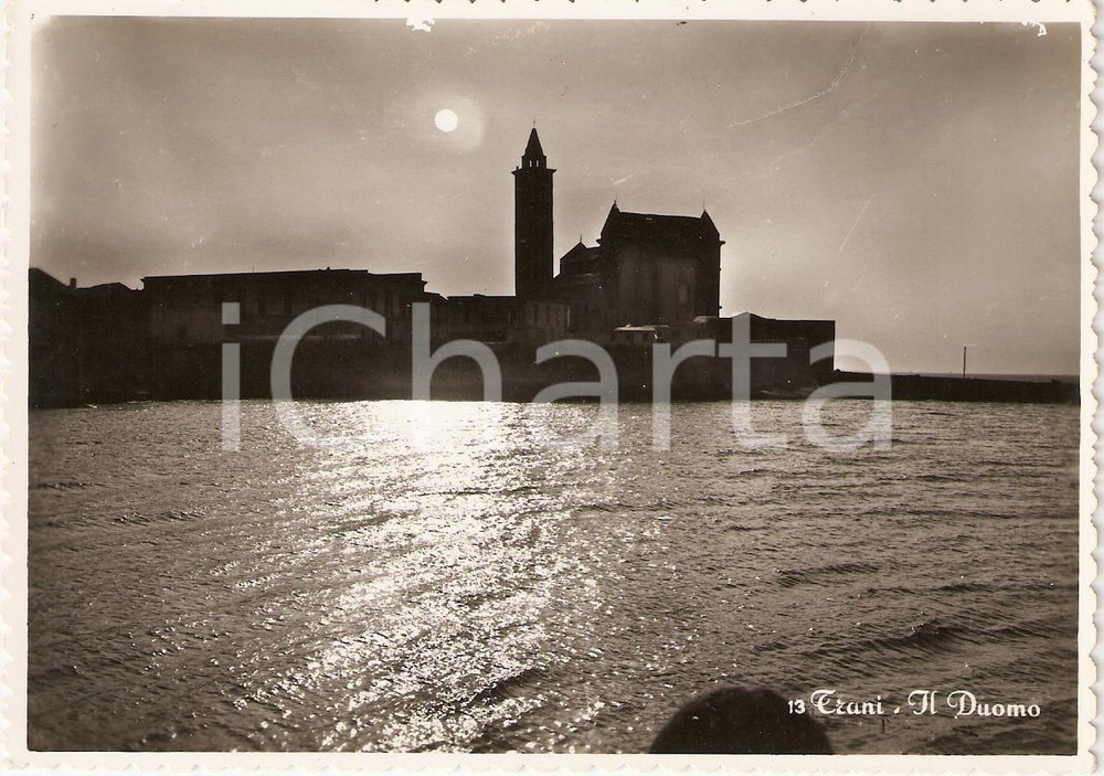 Cartolina originale da collezione 1953 TRANI (BA) Tramonto sul DUOMO Panorama *Cartolina FG VG 1