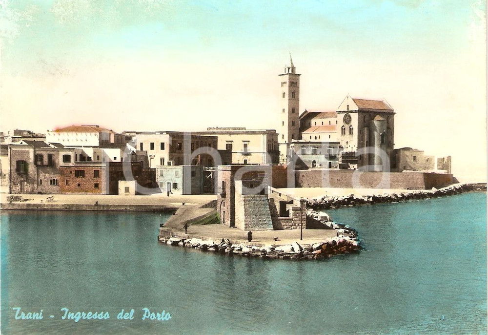 Cartolina originale da collezione 1959 TRANI (BA) Ingresso del porto e cattedrale *Cartolina FG VG 1