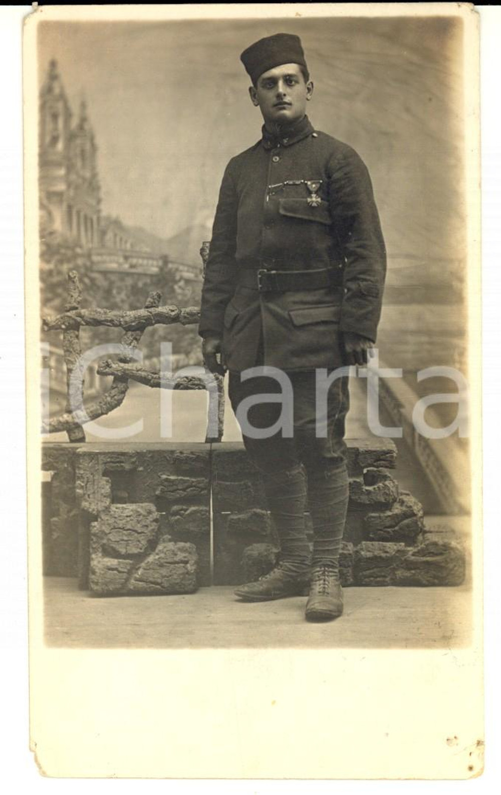 Fotografia d'epoca originale 1915 ca WW1 FRANCE Officier ARMEE FRANCAISE avec dÃ©corations *Photo FP 1