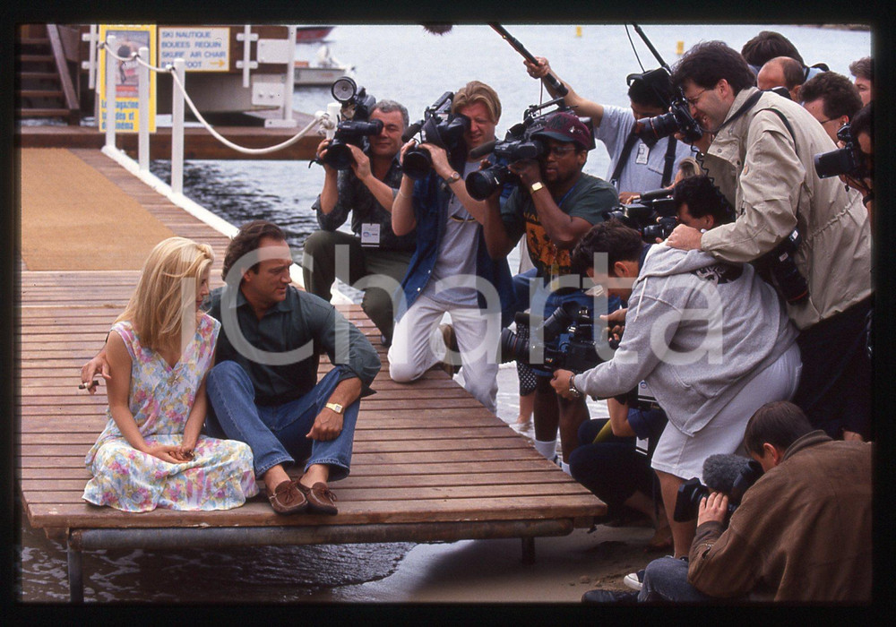 35mm vintage slide* 1994 FESTIVAL CANNES - Linda HAMILTON e Jim BELUSHI (26)